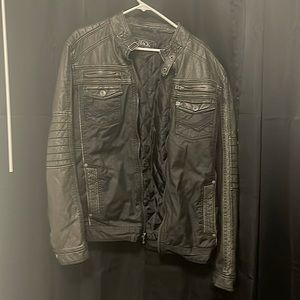 Men’s Buckle Black jacket. Size XL